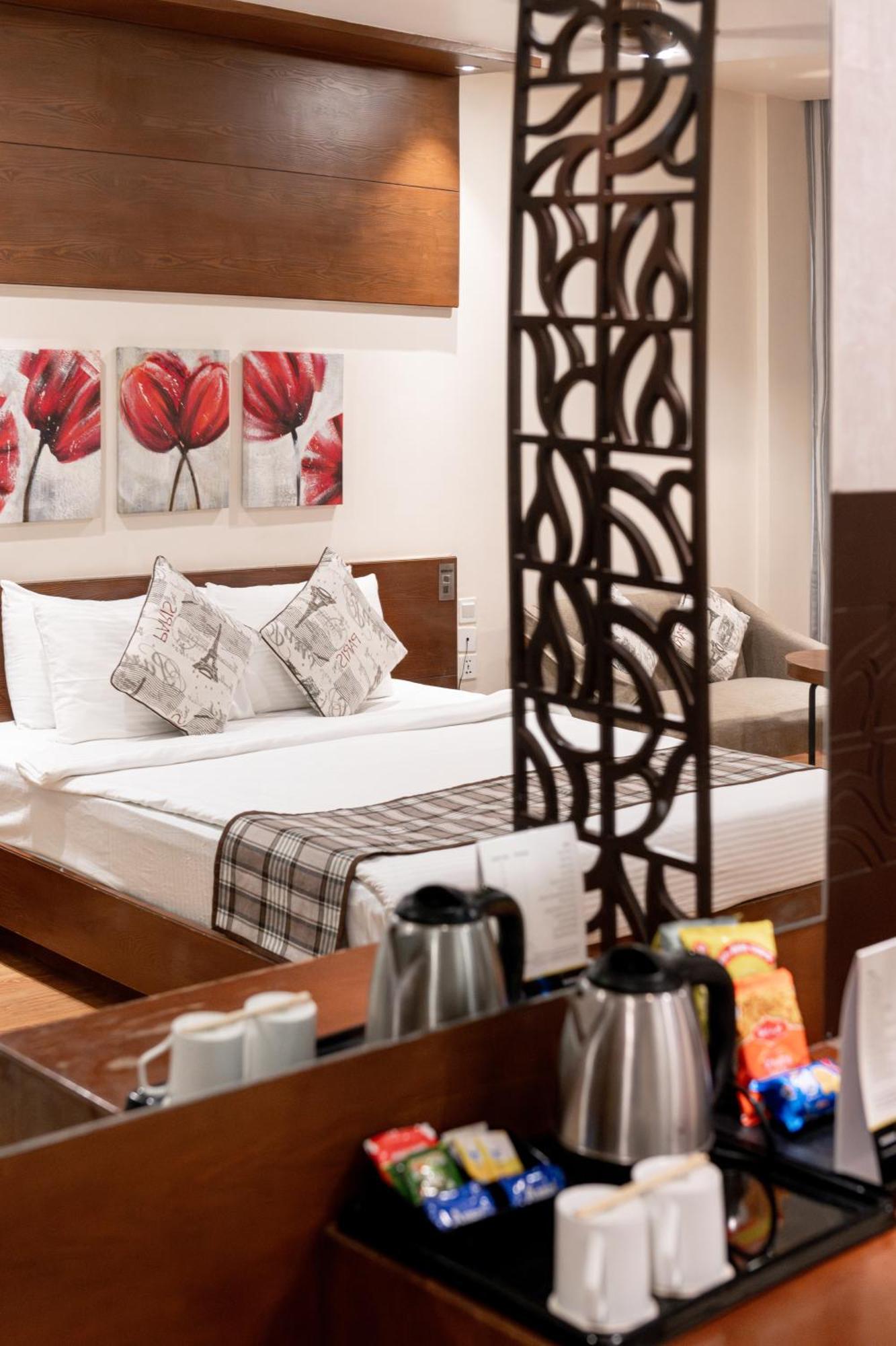 Grand Xenia Hotel Ajmer Buitenkant foto
