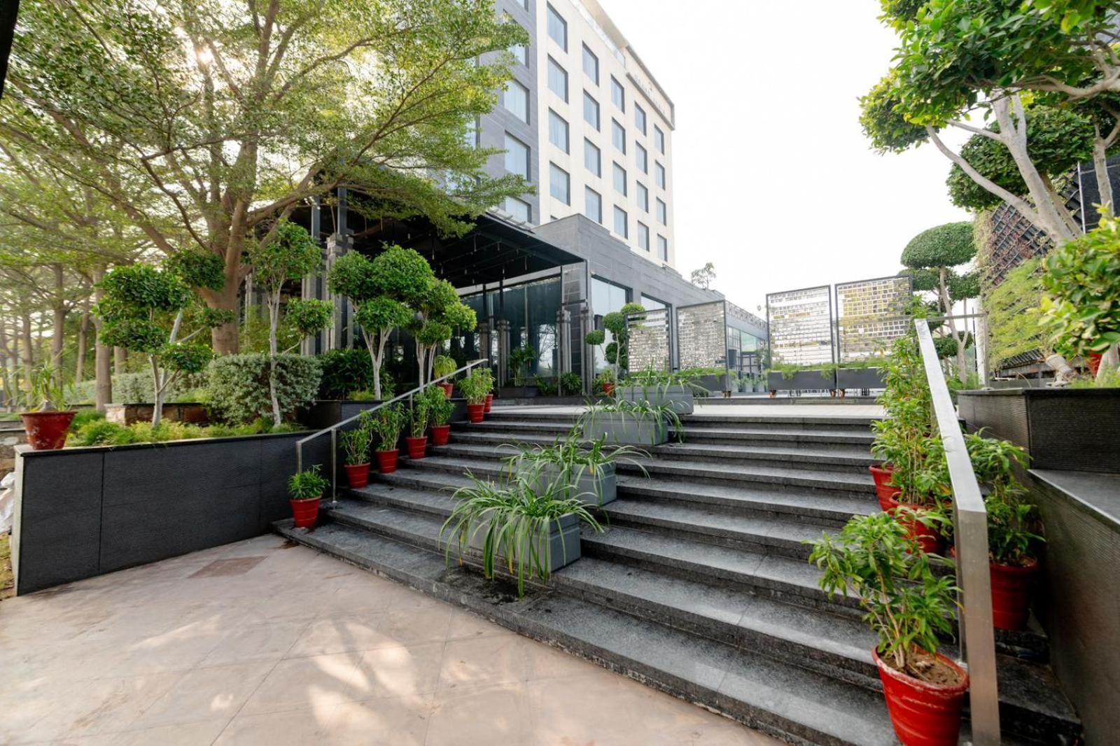 Grand Xenia Hotel Ajmer Buitenkant foto