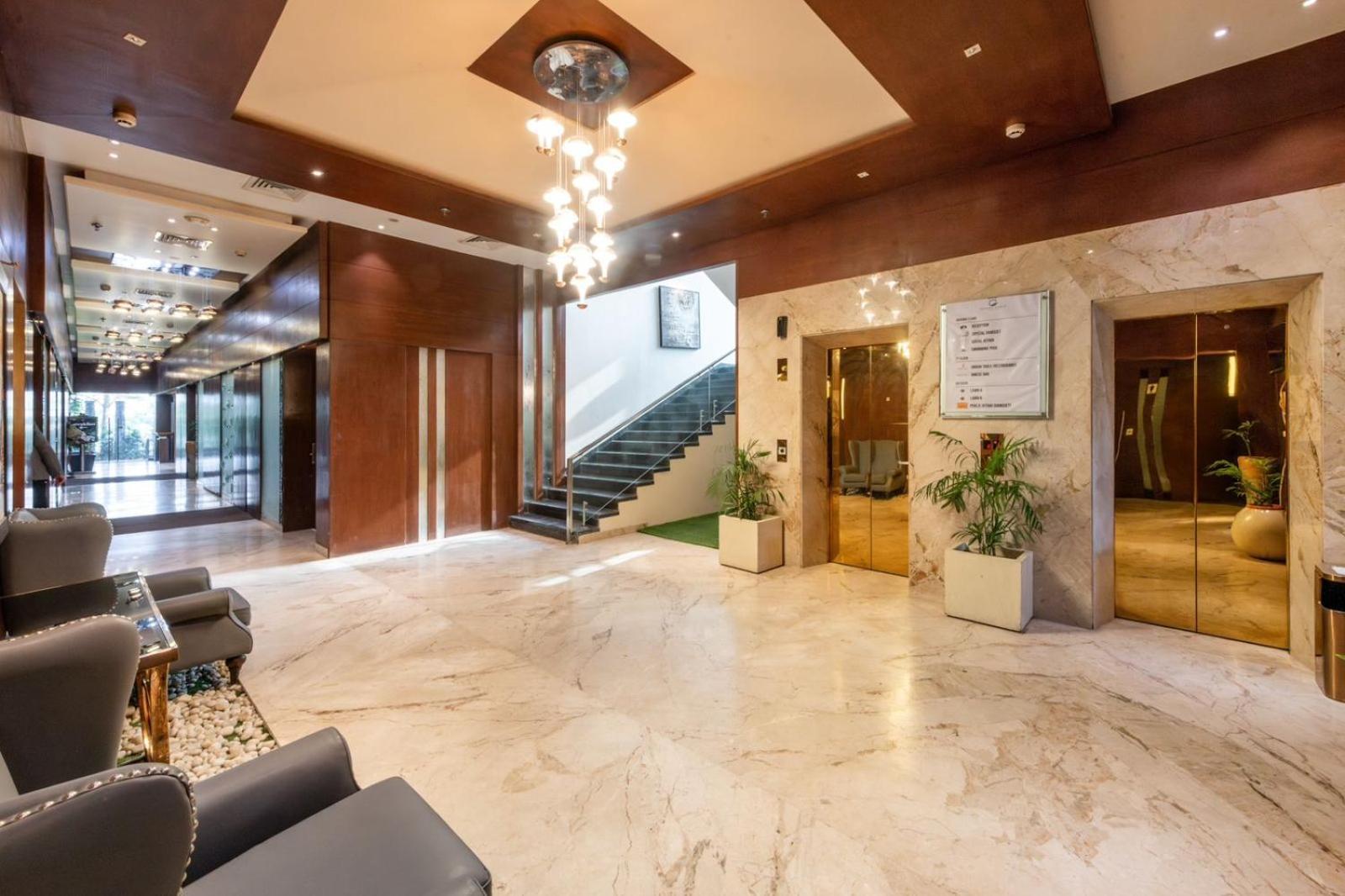 Grand Xenia Hotel Ajmer Buitenkant foto