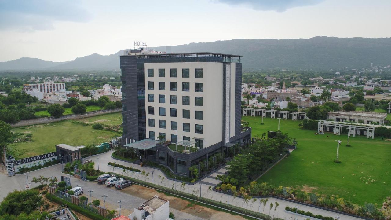 Grand Xenia Hotel Ajmer Buitenkant foto